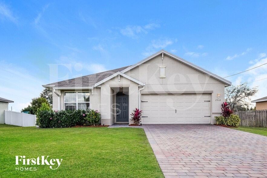 Primary Photo - 1912 NW 15th Terrace