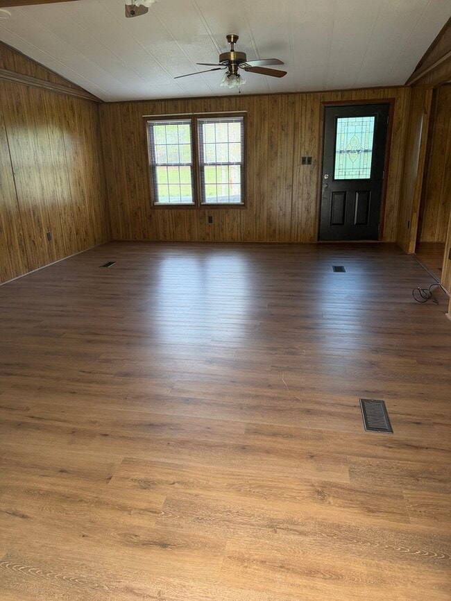 Building Photo - 20232 NC-138