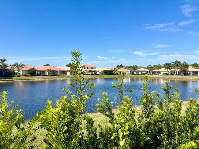 Building Photo - 107 Via Escobar Way