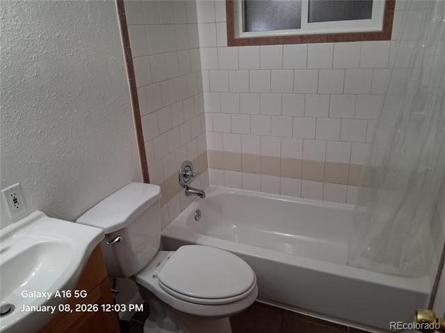 Building Photo - 8340 S Newland St