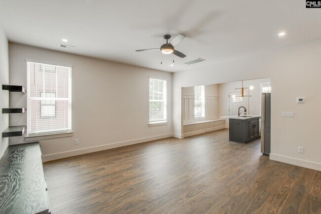 Building Photo - 2516 Richland St