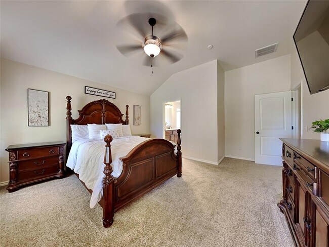 Building Photo - 12505 Edison Dr