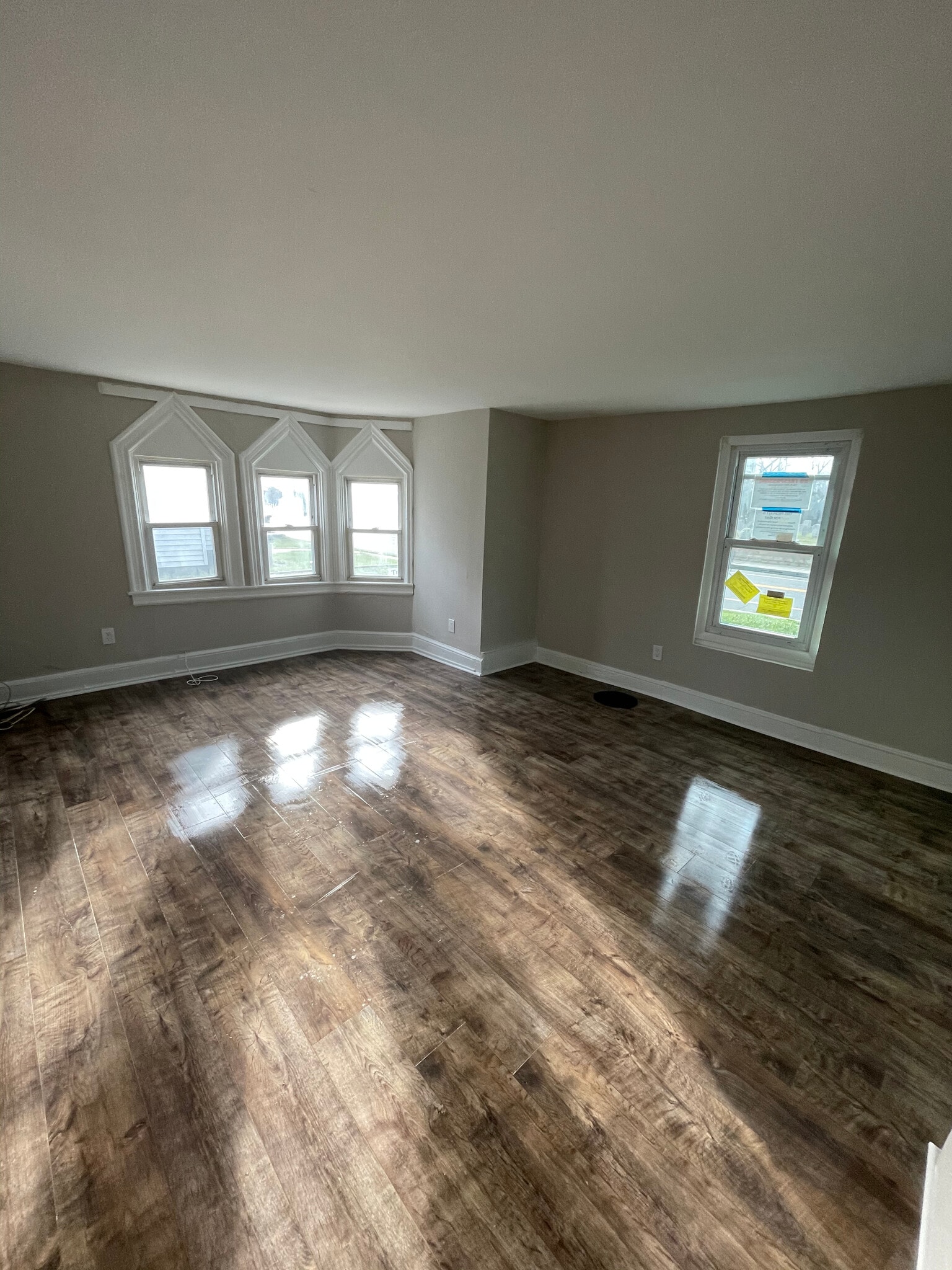 living room - 116 S Main St