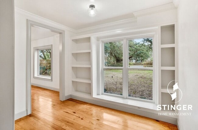 Building Photo - 38 Sundown Bend