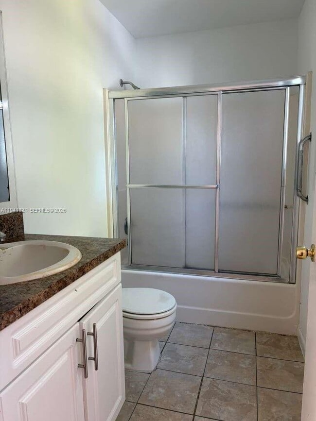 Building Photo - 17 Crossings Cir