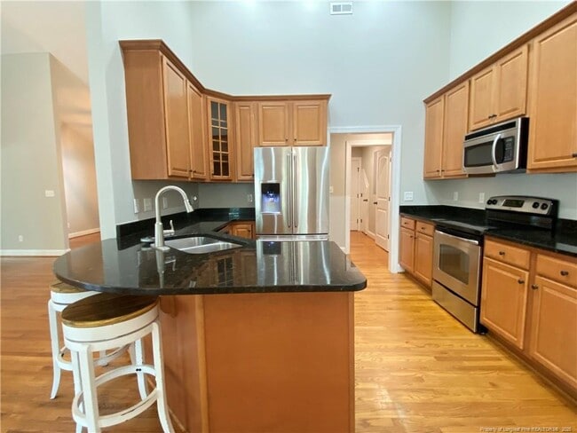 Building Photo - 185 Wood Run