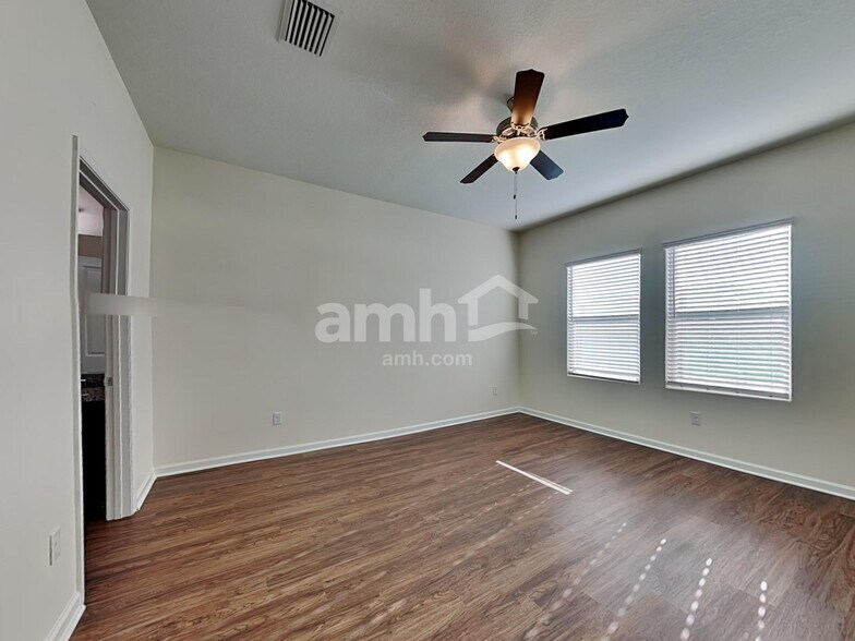 Building Photo - 11512 Pace Bend Ct