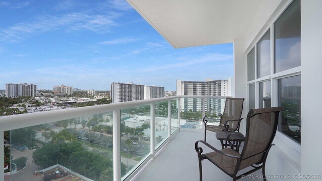 Building Photo - 3550 Galt Ocean Dr
