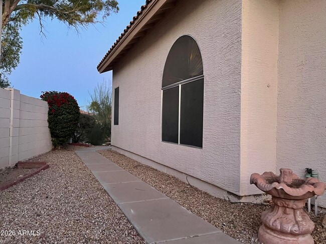 Building Photo - 18223 N 16th Pl