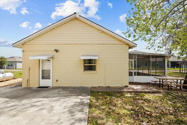 Building Photo - 3303 Massee Rd