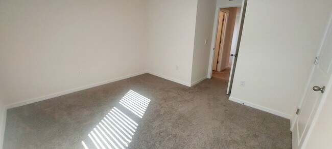 Building Photo - 35386 Spruce Knob Ct