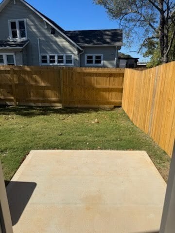 Building Photo - Live Brand-New in Hickory – Modern 3BR Tow...