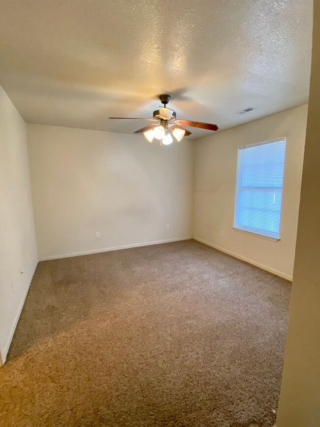 Building Photo - 6714-MF2-E2