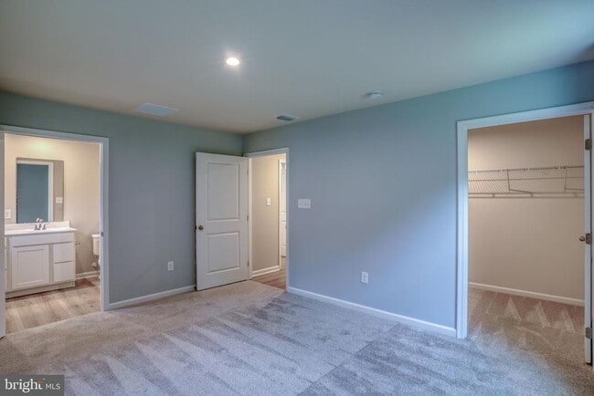 Building Photo - 99 Galena Rd