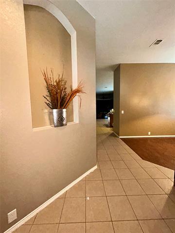 Building Photo - 8421 Yellow Buckeye Dr