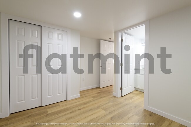 Building Photo - 4646 S Willow St