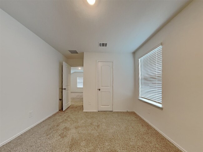 Building Photo - 23792 Patchouli Ter Dr