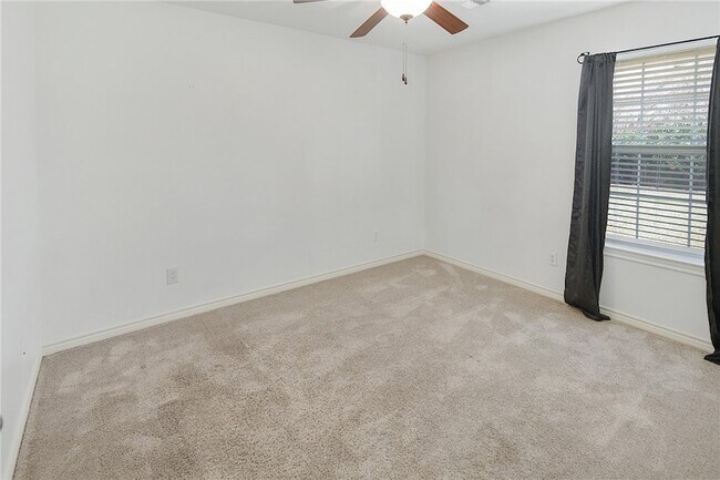Building Photo - 3800 Stony Creek Ln
