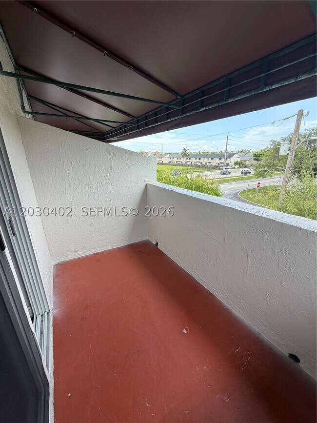 Building Photo - 675 NW 85th Ct