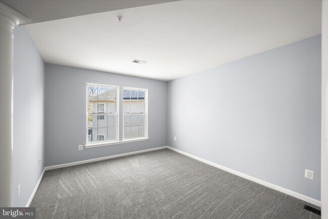 Building Photo - 8314 Sunnybrook Ct