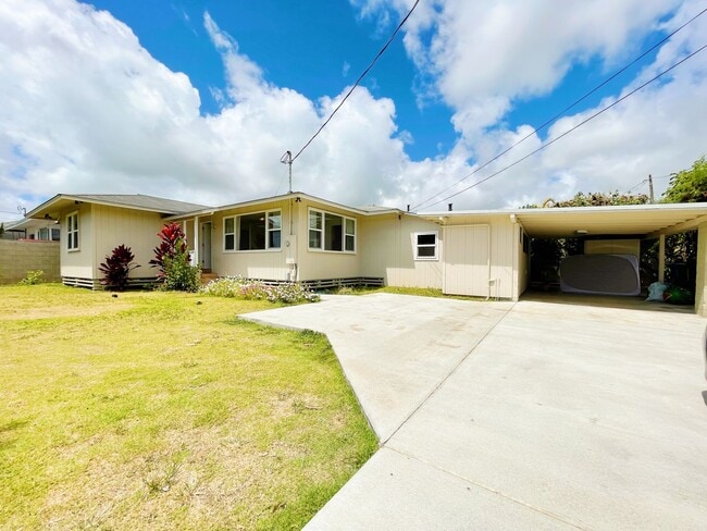 Building Photo - Pet Friendly Kailua House with A/C