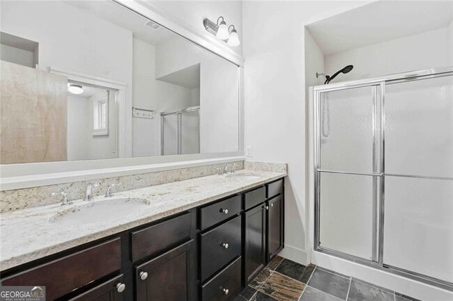 Building Photo - 501 Ridge View Crossing