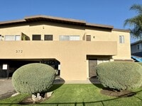 Building Photo - Upgraded Corner Unit w/ Balcony