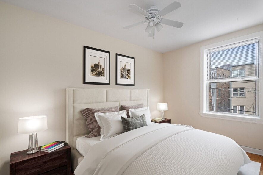 Building Photo - 338 Tudor Ct