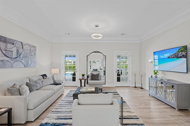 Building Photo - 9010 Gardens Glen Cir