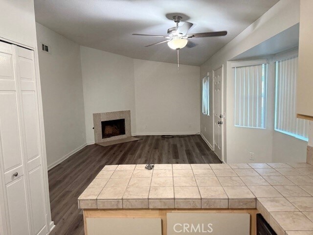 Building Photo - 79700 Ave 42