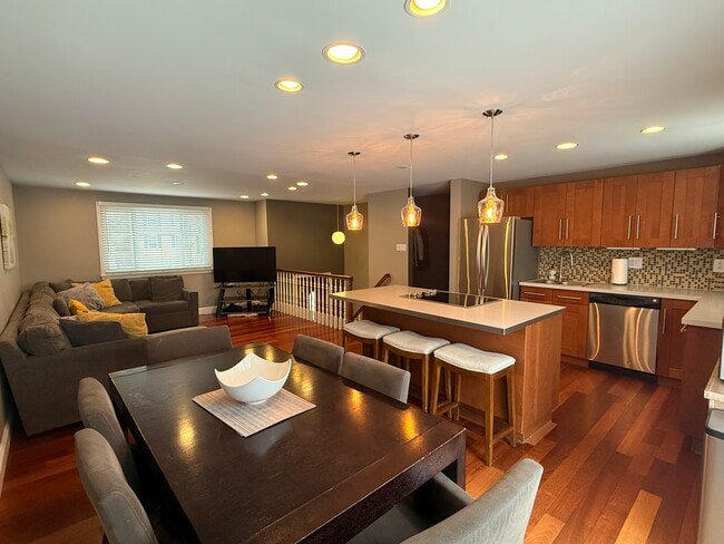 Building Photo - 19013 Quail Valley Blvd