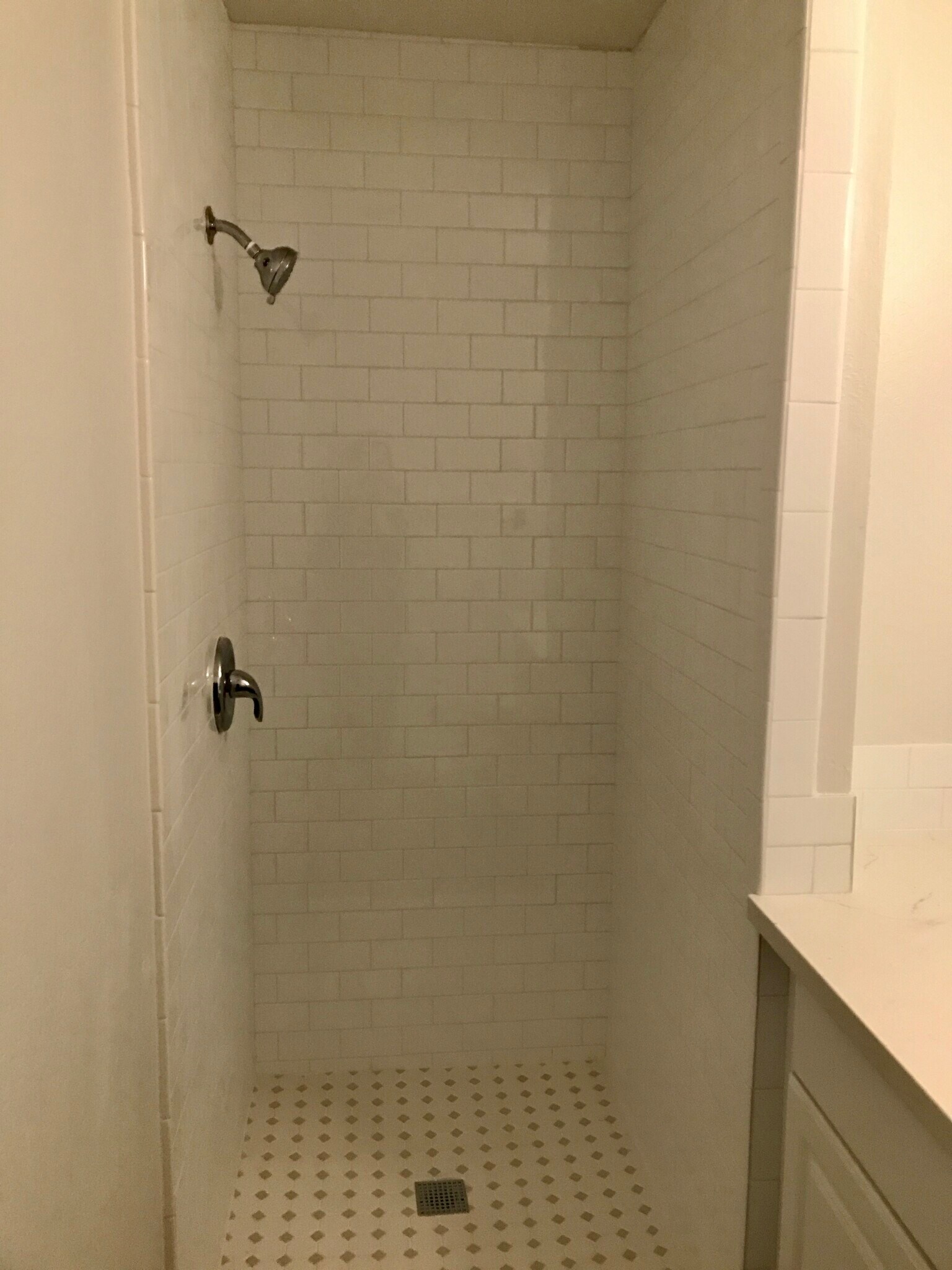 Building Photo - 515 Semple St