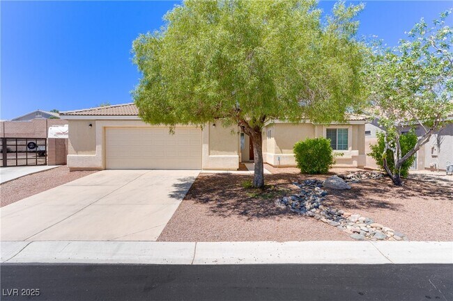 Primary Photo - 10225 Clarks Creek St