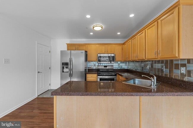 Building Photo - 540 Eagle Ct