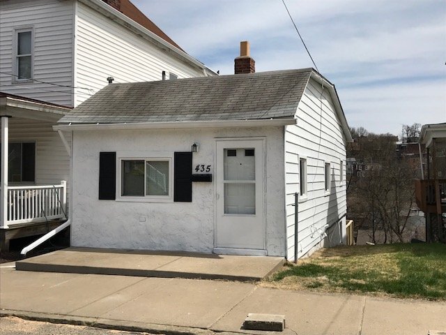 Building Photo - 435 Augusta St