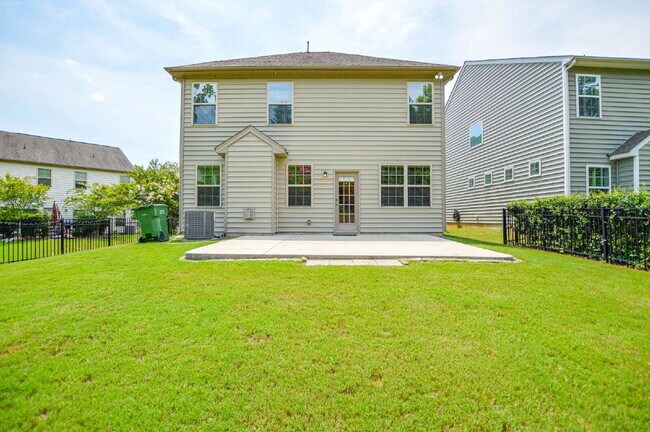 Building Photo - 2037 Ice Lake Ct