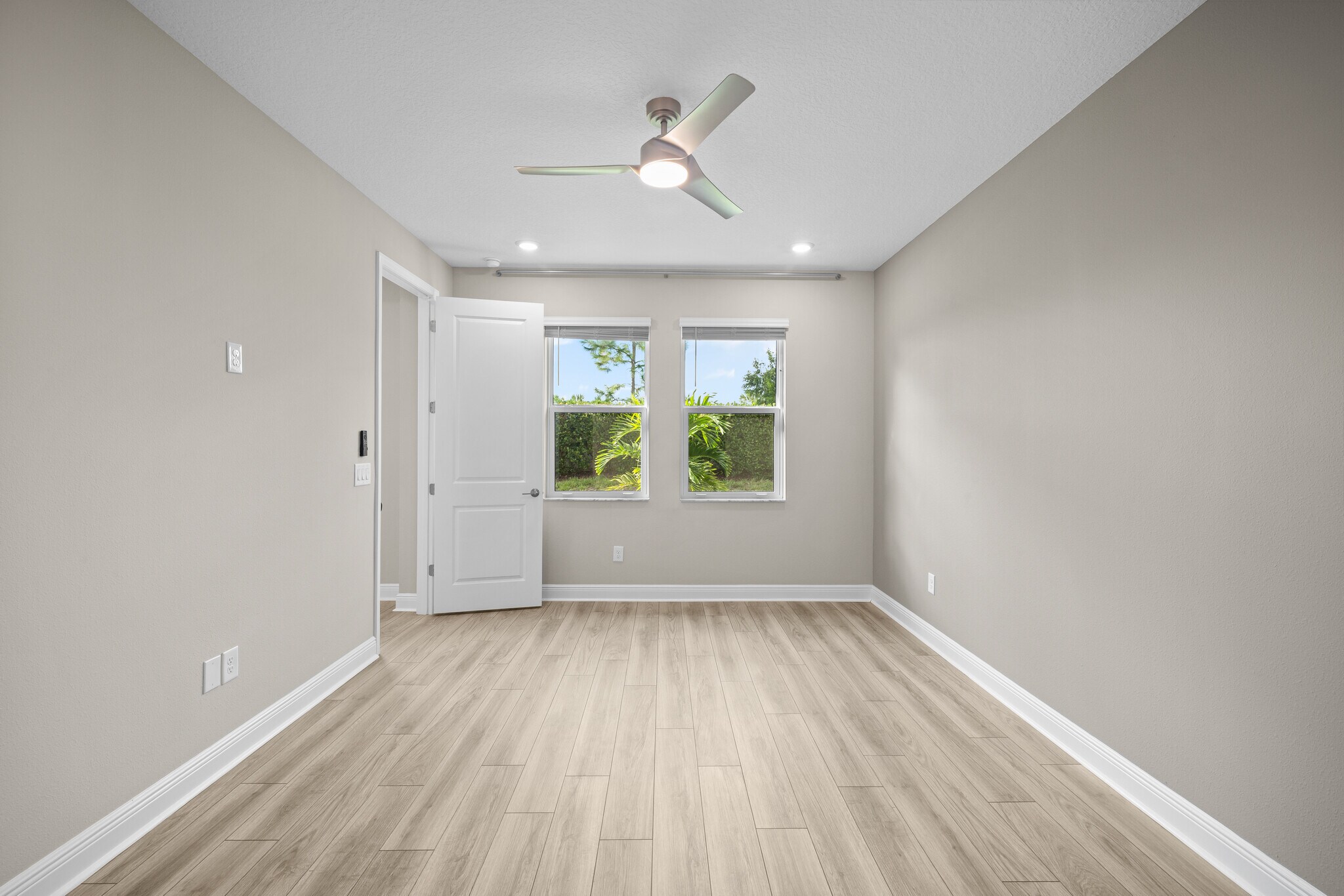 Building Photo - 17534 Savory Mist Cir