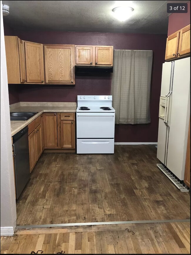 Building Photo - 109 State Ave