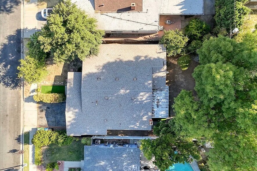 Building Photo - 8763 Lurline Ave