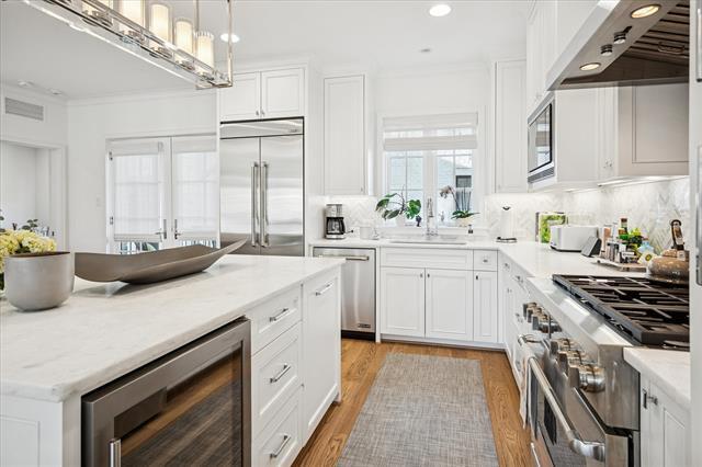 Building Photo - 3420 Rosedale Ave