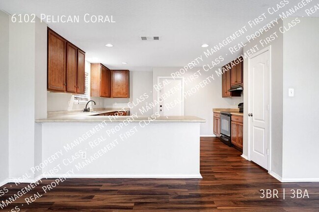 Building Photo - 6102 Pelican Coral
