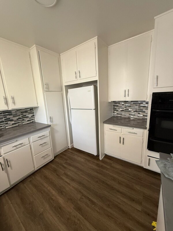 Building Photo - 1339 N Hobart Blvd