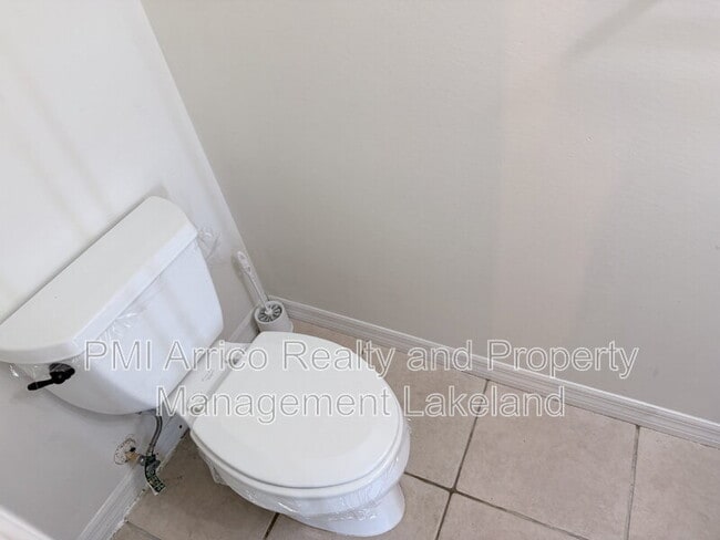 Building Photo - 2372 Isle Royal Ct SE