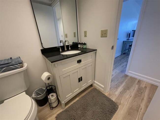 Building Photo - 3806 Gulf of Mexico Dr