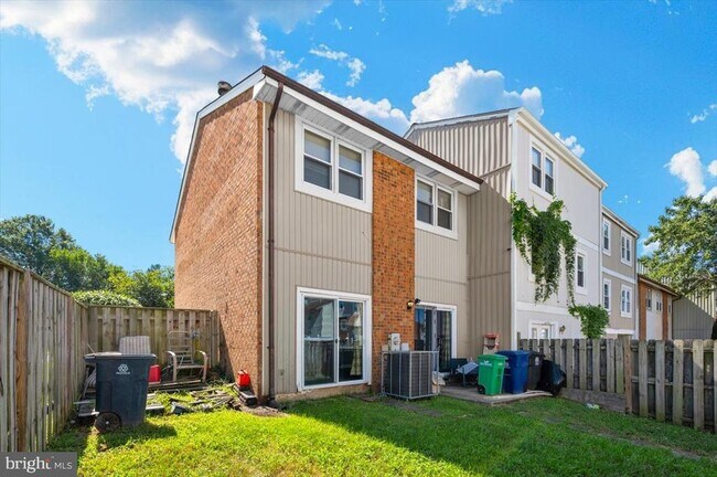 Building Photo - 6309 Arwen Ct