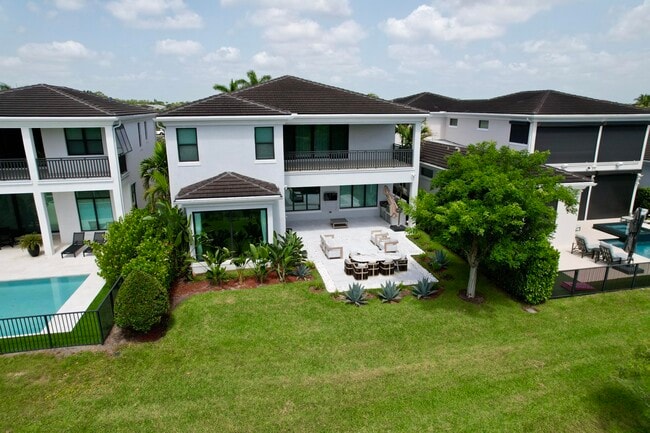 Building Photo - 13026 Artisan Cir