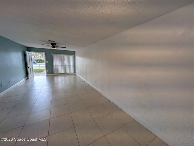 Building Photo - 3645 Barna Ave