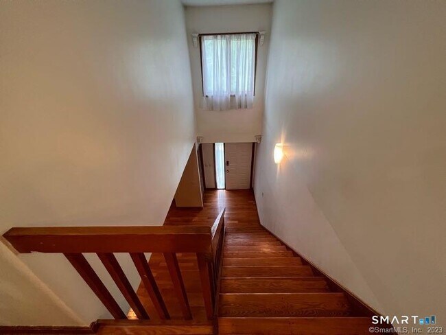 Building Photo - 223 Flanders Rd