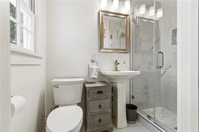 Building Photo - 120 Timber Creek Terrace