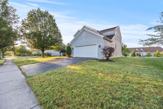 Building Photo - 5935 Pondview Ct